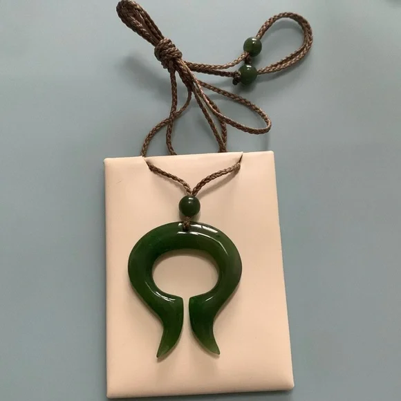 BC Jade - Picture 5 of 6